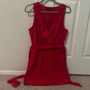 M red shirt dress